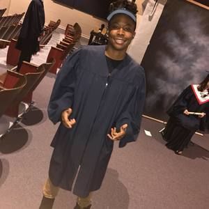 Meet your Posher, Chloe